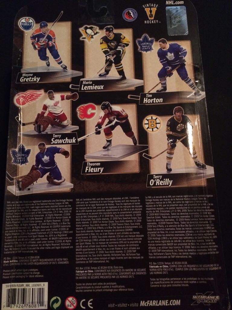 Theoren Fleury - McFarlane Toys (Nhl Legends Series 8) action figure collectible [Barcode 787926760811] - Main Image 2
