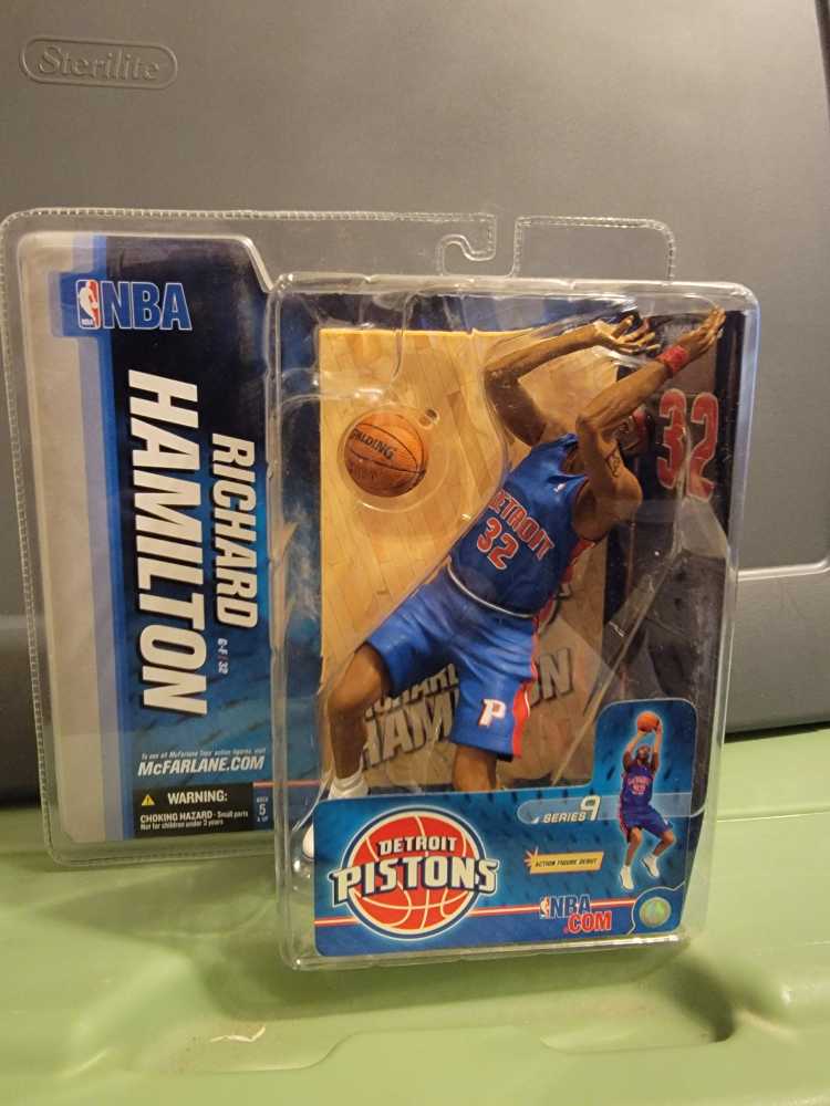Richard Hamilton - McFarlane Toys (NBA Series 9) action figure collectible [Barcode 787926762464] - Main Image 3