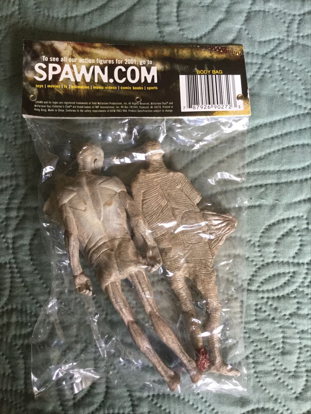 McFarlane Body Bag Club exclusive - McFarlane Toys action figure collectible [Barcode 787926902723] - Main Image 2