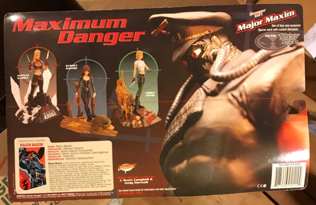 Major Maxim - McFarlane Toys (Danger Girl (comic) / Maximum Danger / Major Maxim) action figure collectible [Barcode 787926921144] - Main Image 2