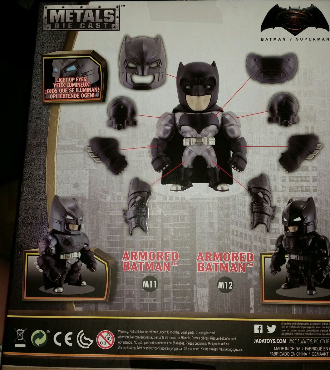 Batman Armored Jada Metals Armored Batman-M11 - Jada (Batman V Superman) action figure collectible [Barcode 801310973899] - Main Image 2