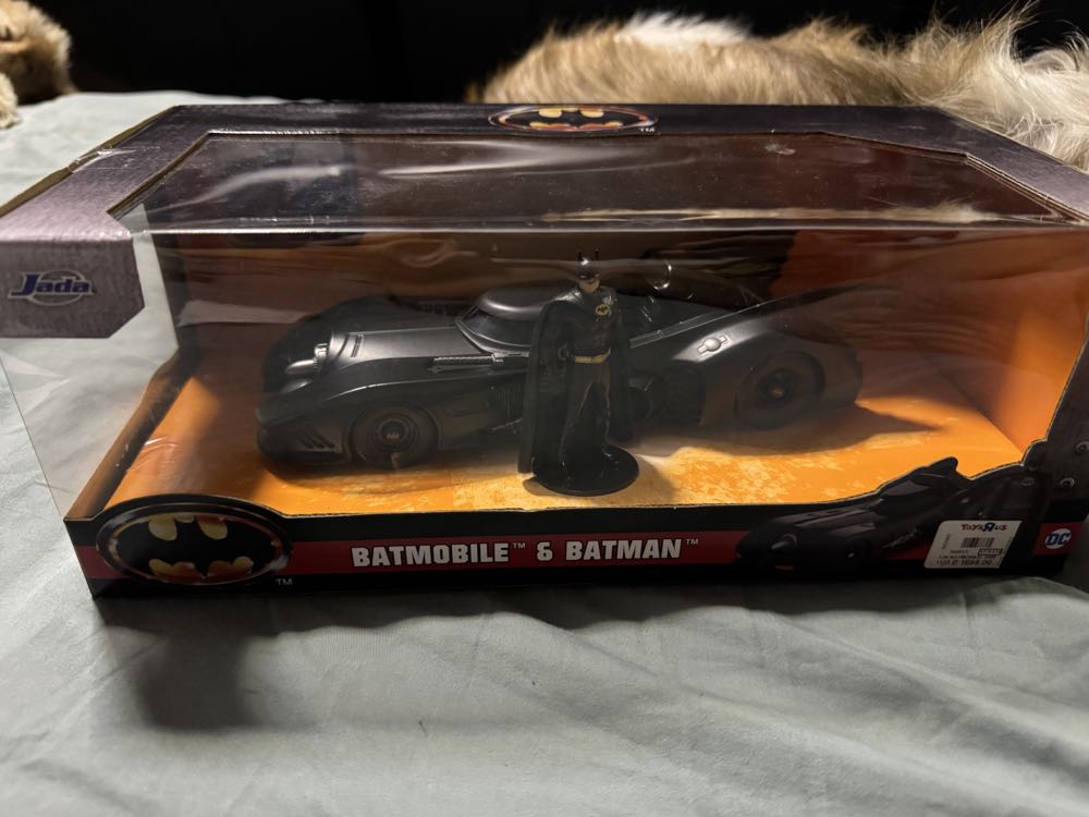 Batmobile & Batman (Batman 1989) - Jada Toys (Batman 1989) action figure collectible [Barcode 801310982600] - Main Image 3