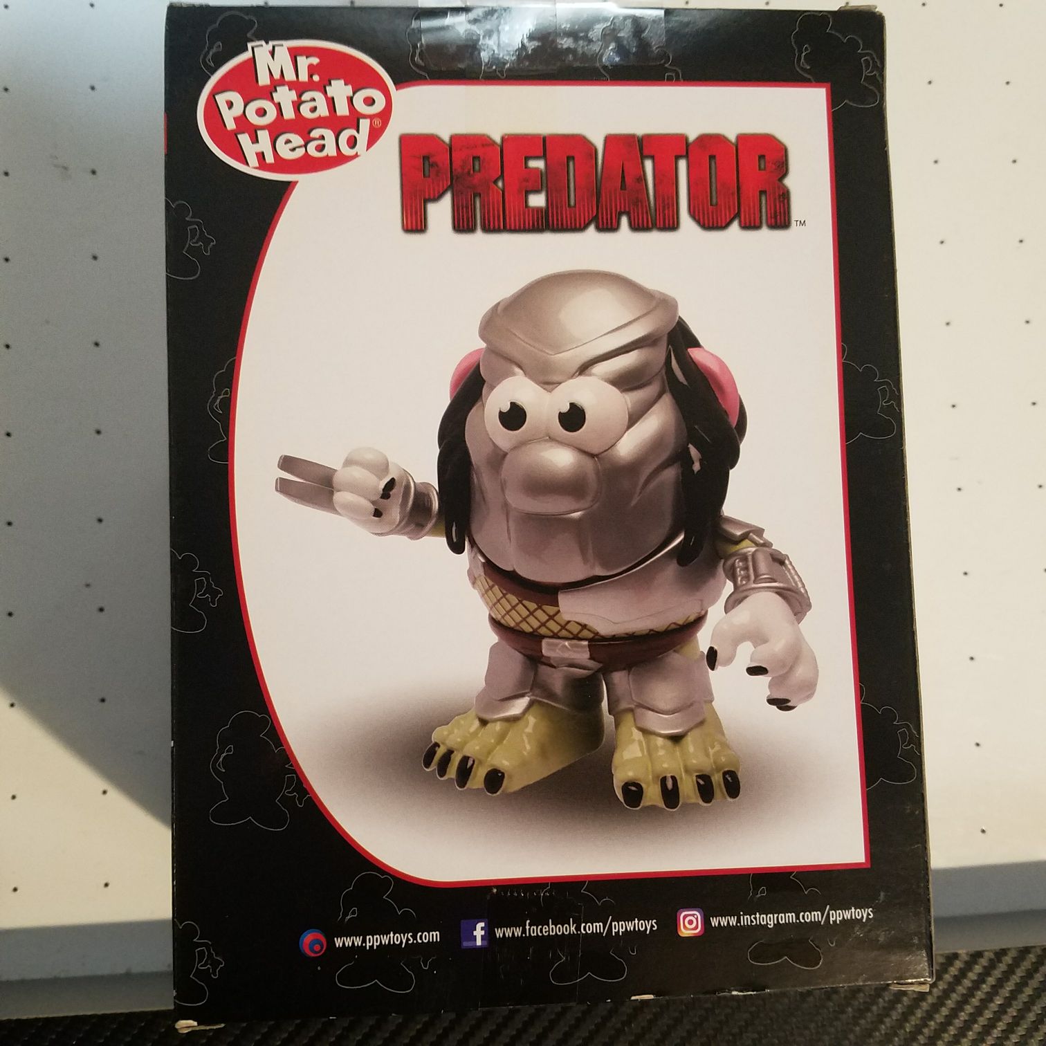 Mr Potato Head Poptaters Predator - Hasbro PPW Toys action figure collectible [Barcode 801452501899] - Main Image 2