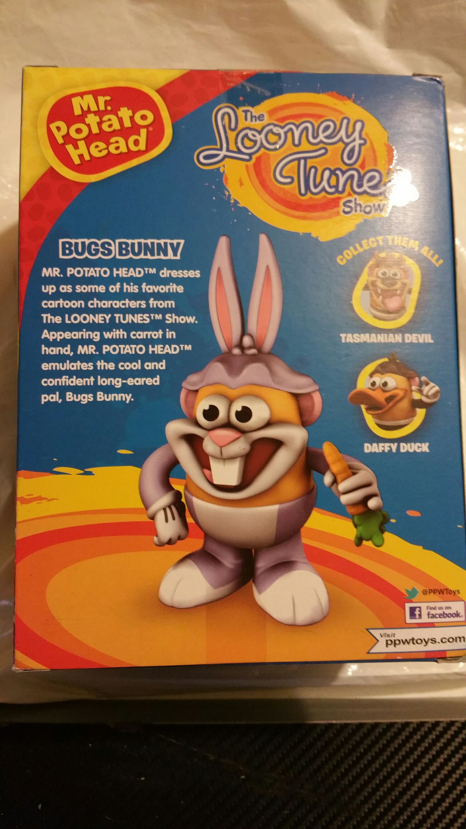 mr. Potato Head the Looney Tunes show Bugs Bunny - Hasbro PPW Toys action figure collectible [Barcode 801452502261] - Main Image 2