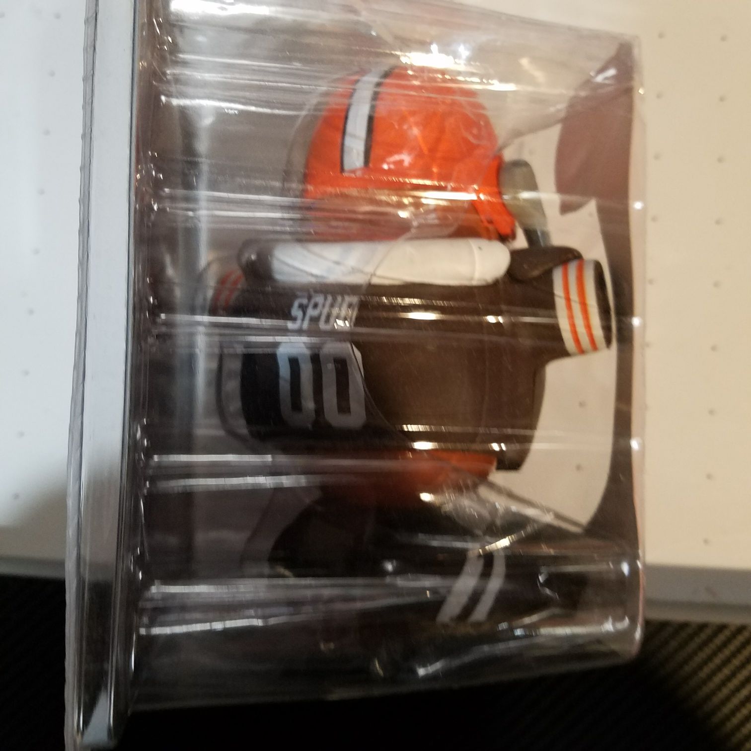 Sports Spuds Cleveland Browns - Hasbro PPW Toys action figure collectible [Barcode 801452504081] - Main Image 2