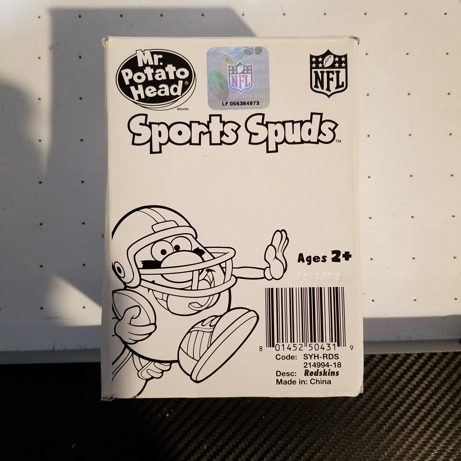 Sports Spuds Redskins - PPW Toys action figure collectible [Barcode 801452504319] - Main Image 2