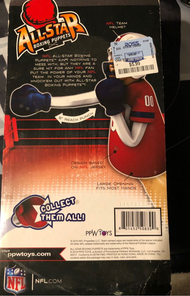 All-Star Boxing Puppets Dallas Cowboys - Hasbro PPW Toys (NFL) action figure collectible [Barcode 801452508300] - Main Image 2