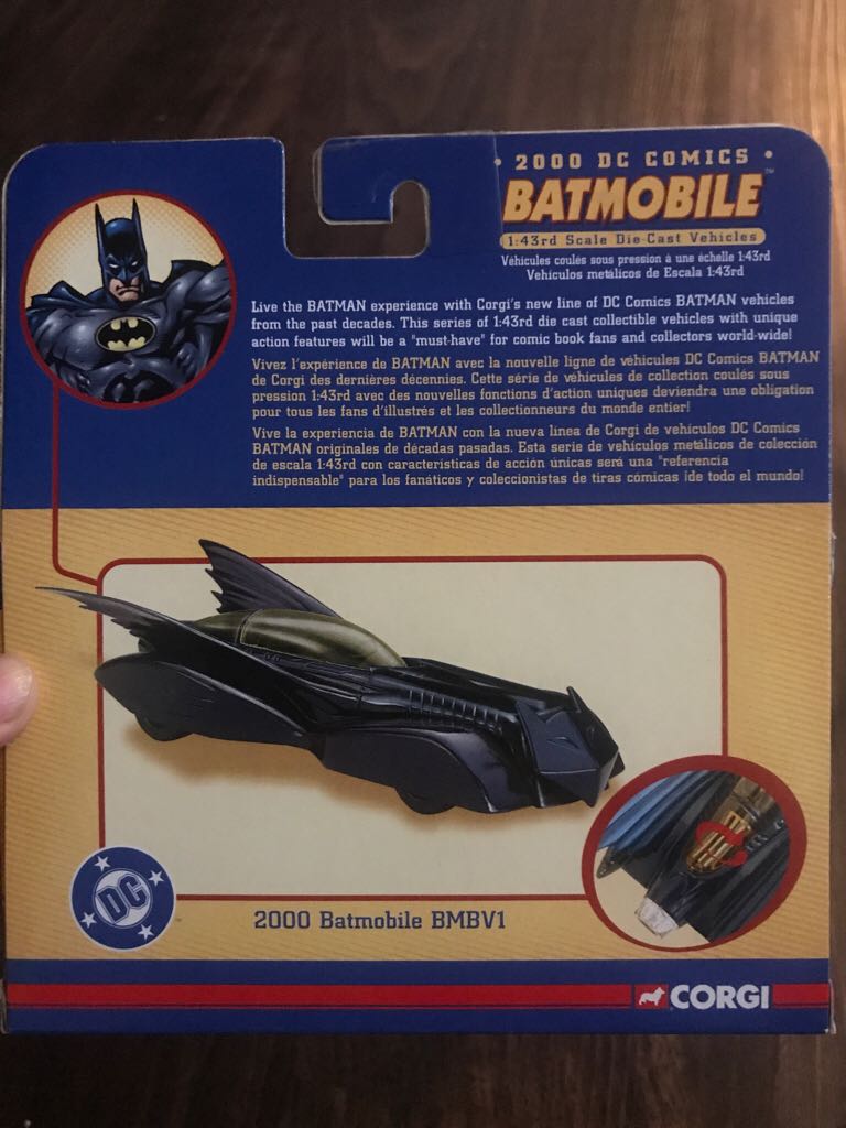 2000 DC Comics Batmobile BMBV1 - Corgi Classics Limited (Diecast Corgi) action figure collectible [Barcode 807903773020] - Main Image 2