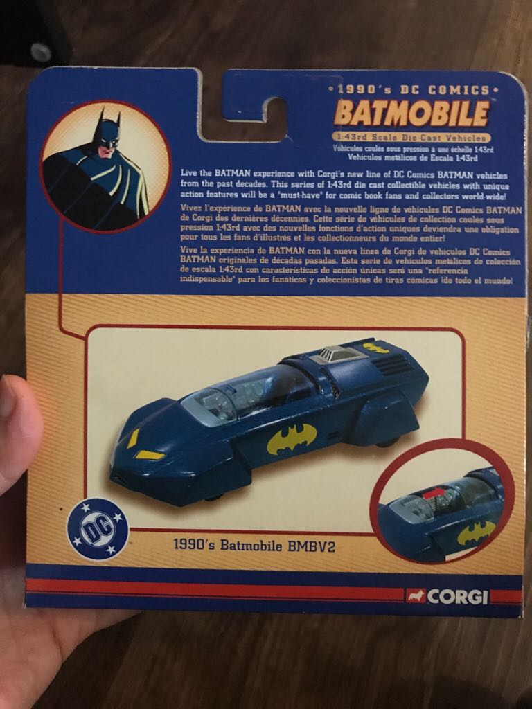 Batman: 1990 DC Comics Batmobile  - Corgi Classics Limited action figure collectible [Barcode 807903773167] - Main Image 2