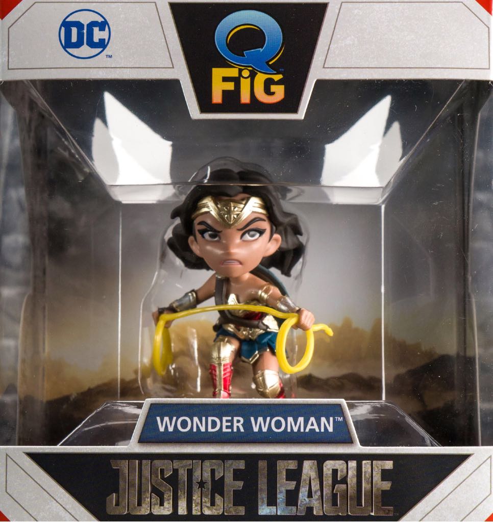 Wonder Woman - Q Fig Justice League - Quantum Mechanix, Inc. (Justice League Movie) action figure collectible [Barcode 812095023907] - Main Image 2
