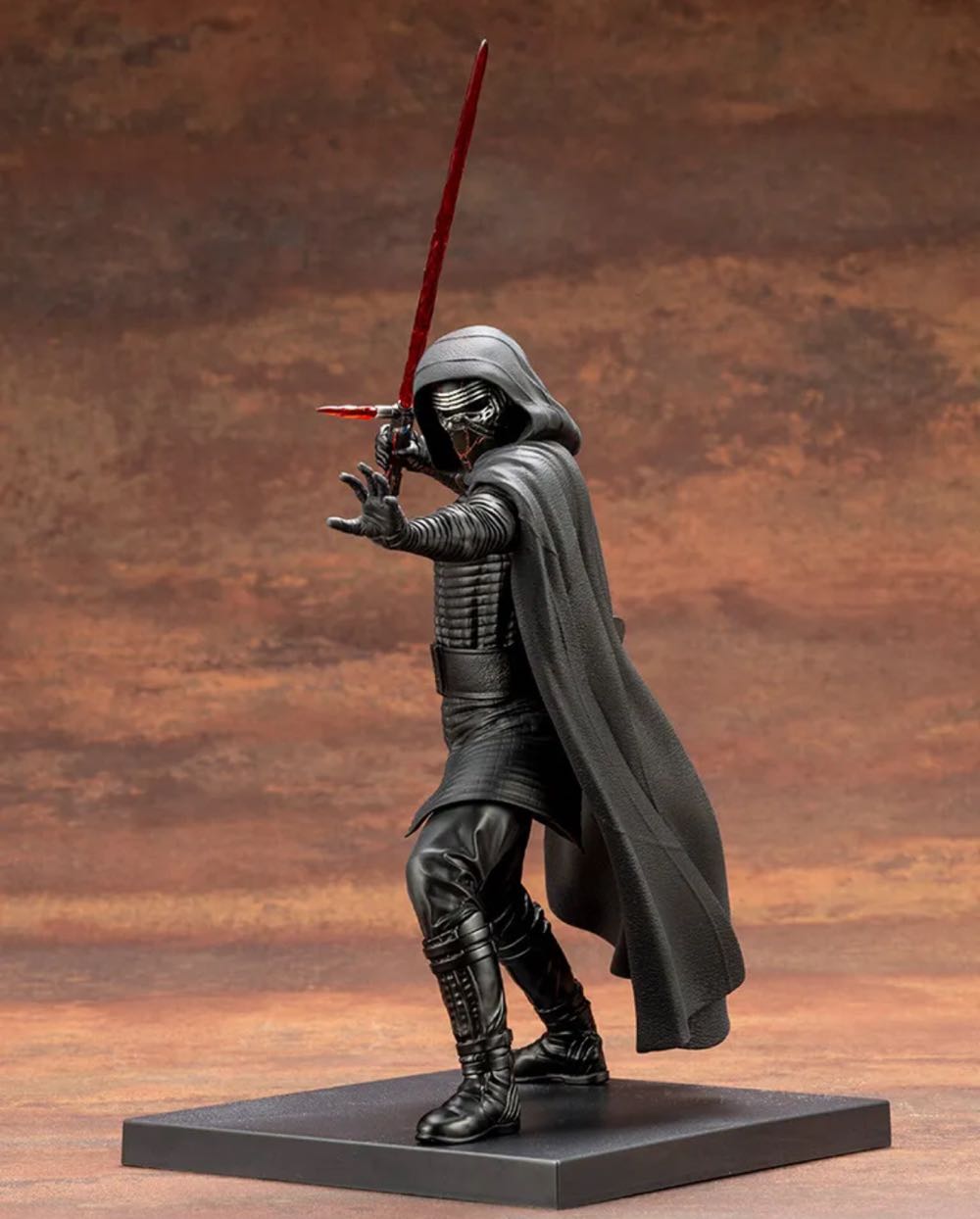 Star Wars ArtFX+ Kylo Ren - Kotobukiya (Star Wars) action figure collectible [Barcode 812771024549] - Main Image 2