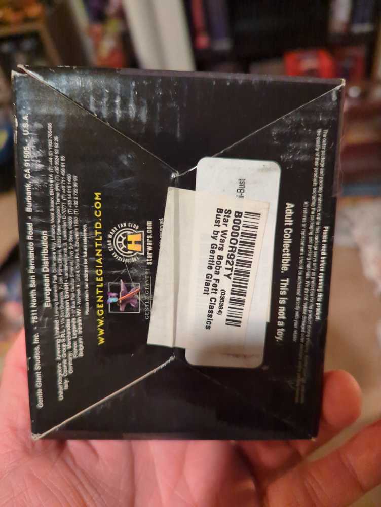 Boba Fett - Collectible Bust - Gentle Giant Ltd. (Bust) action figure collectible [Barcode 814176021444] - Main Image 4