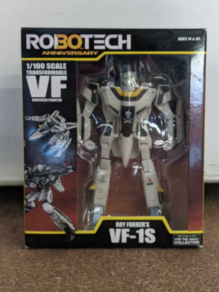 Rory Fokker’s VF-1S - Toynami (Robotech) action figure collectible [Barcode 819872010204] - Main Image 3
