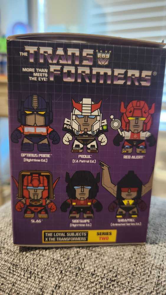 Prowl Loyal Subjects  - Loyal Subjects (Transformers) action figure collectible [Barcode 820103874366] - Main Image 2