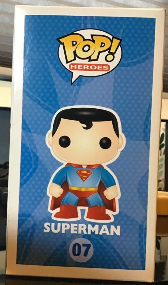 Funko POP!#07 Superman (New 52) - Funko (DC Super Heroes) action figure collectible [Barcode 830395030289] - Main Image 3