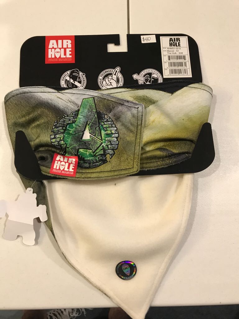 Air Hole - Avengers Age Of Ultron - Hulk  action figure collectible [Barcode 8402920042931] - Main Image 2