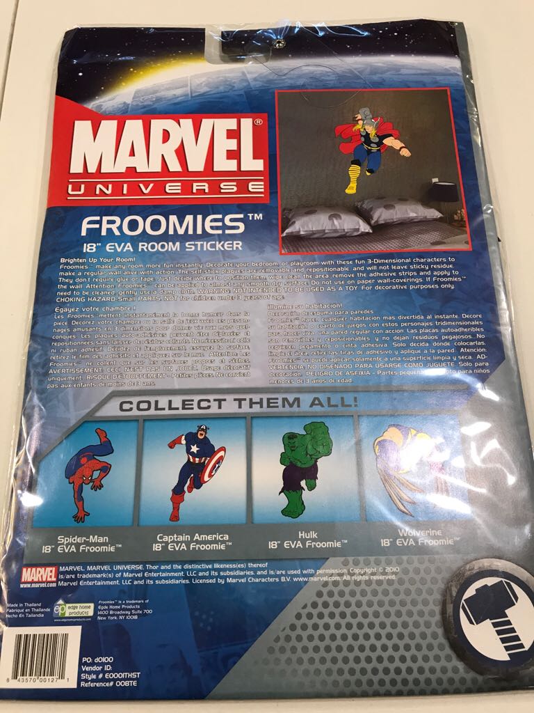 Marvel Universe Foamies - Thor  action figure collectible [Barcode 843570001271] - Main Image 2