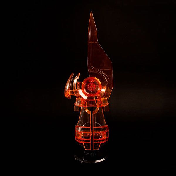 Omni-blade Mass Effect  - Thinkgeek (Cosplay Weapon) action figure collectible [Barcode 847509027813] - Main Image 1