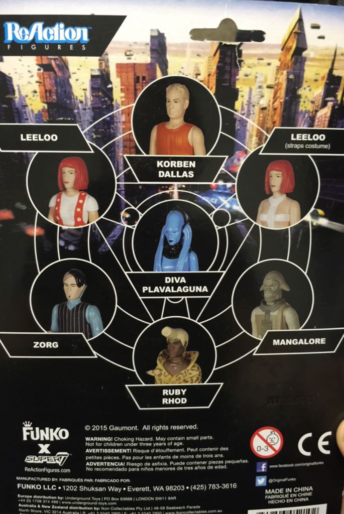 Leeloo - Funko X Super 7 (Fifth Element) action figure collectible [Barcode 849803052102] - Main Image 2