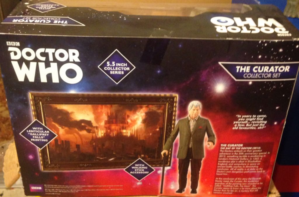 Doctor Who The Curator Set - Character Options (Doctor Who) action figure collectible [Barcode 882041026597] - Main Image 2