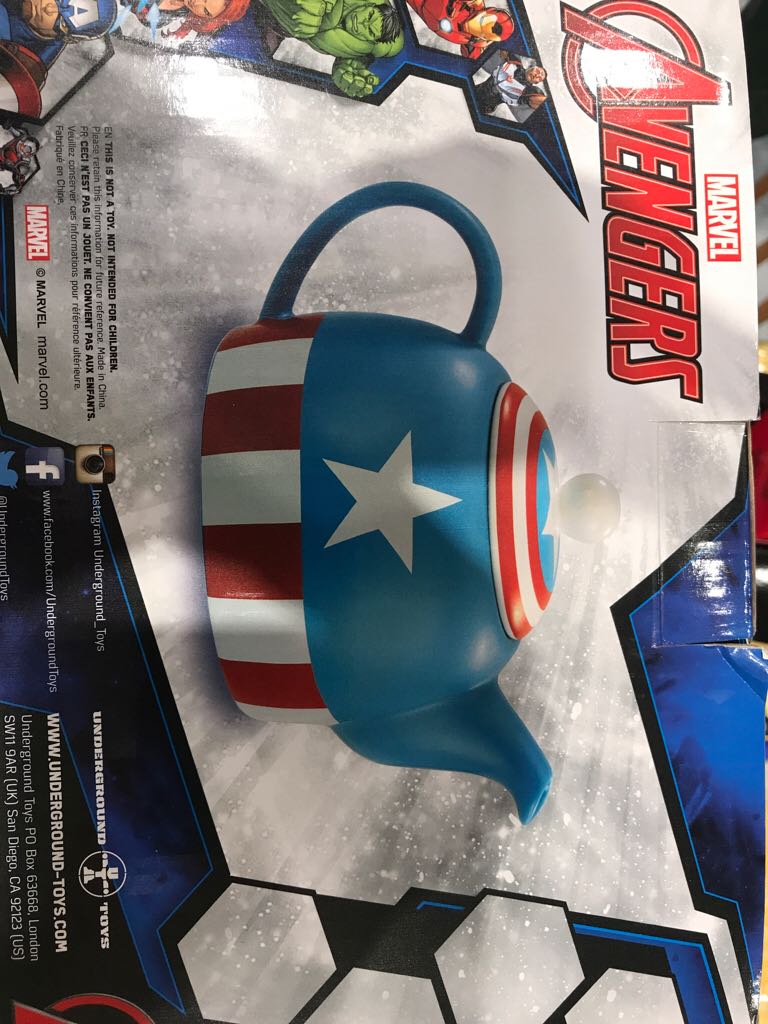 Marvel Avengers Captain America Teapot  action figure collectible [Barcode 882041034073] - Main Image 1