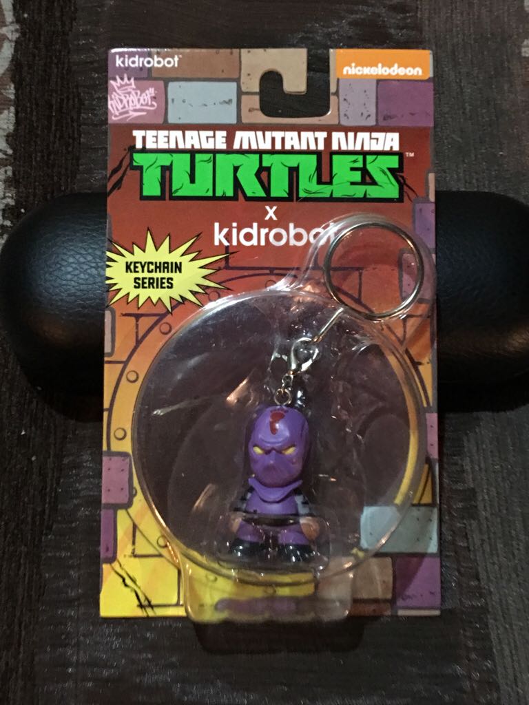 K-Foot Soldier - Kidrobot (Tmnt Keychains) action figure collectible [Barcode 883975138295] - Main Image 1