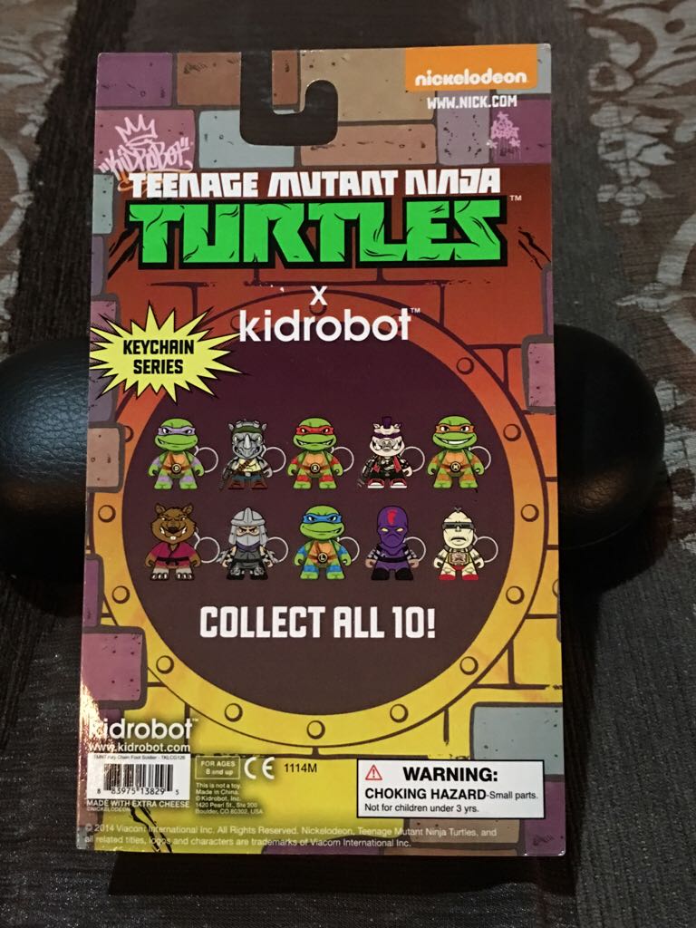 K-Foot Soldier - Kidrobot (Tmnt Keychains) action figure collectible [Barcode 883975138295] - Main Image 2