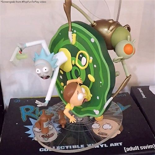 Rick and Morty Medium Figure - Kidrobot action figure collectible [Barcode 883975146757] - Main Image 2