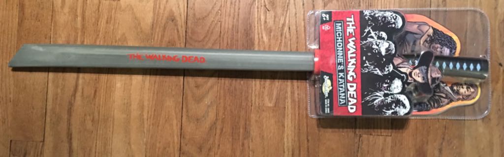 Michonne’s Katana - Buzz Bee Toys (The Walking Dead) action figure collectible [Barcode 885954186006] - Main Image 2