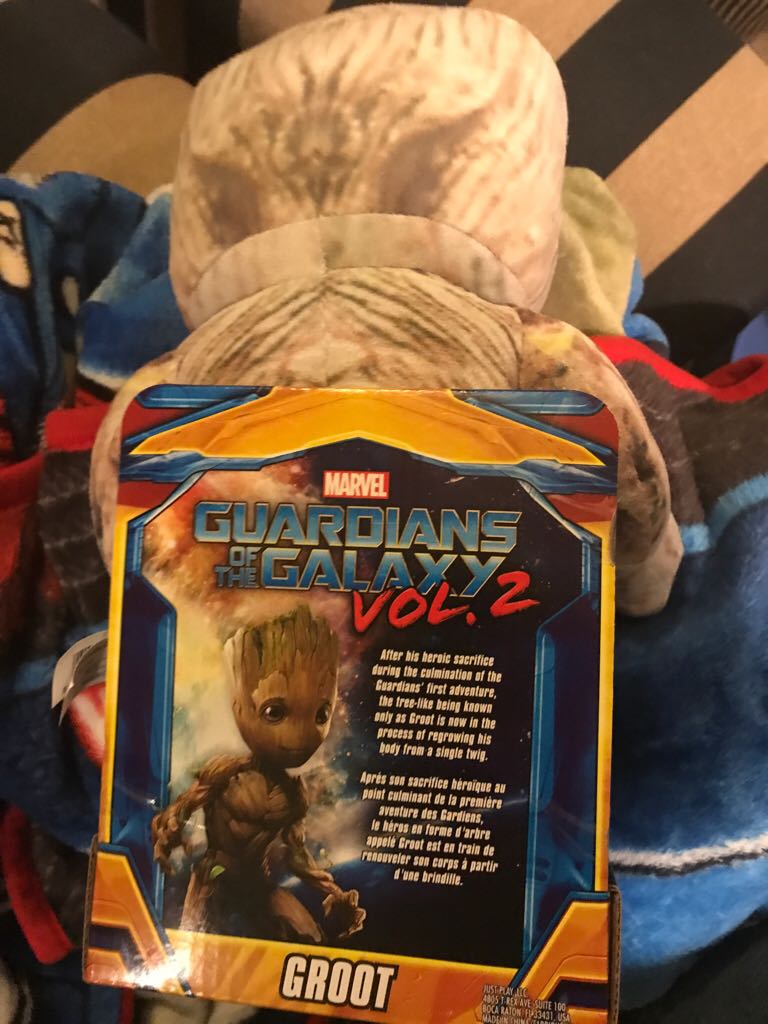 Guardians Of The Galaxy Vol 2 Groot Plus Toy  action figure collectible [Barcode 886144262401] - Main Image 2
