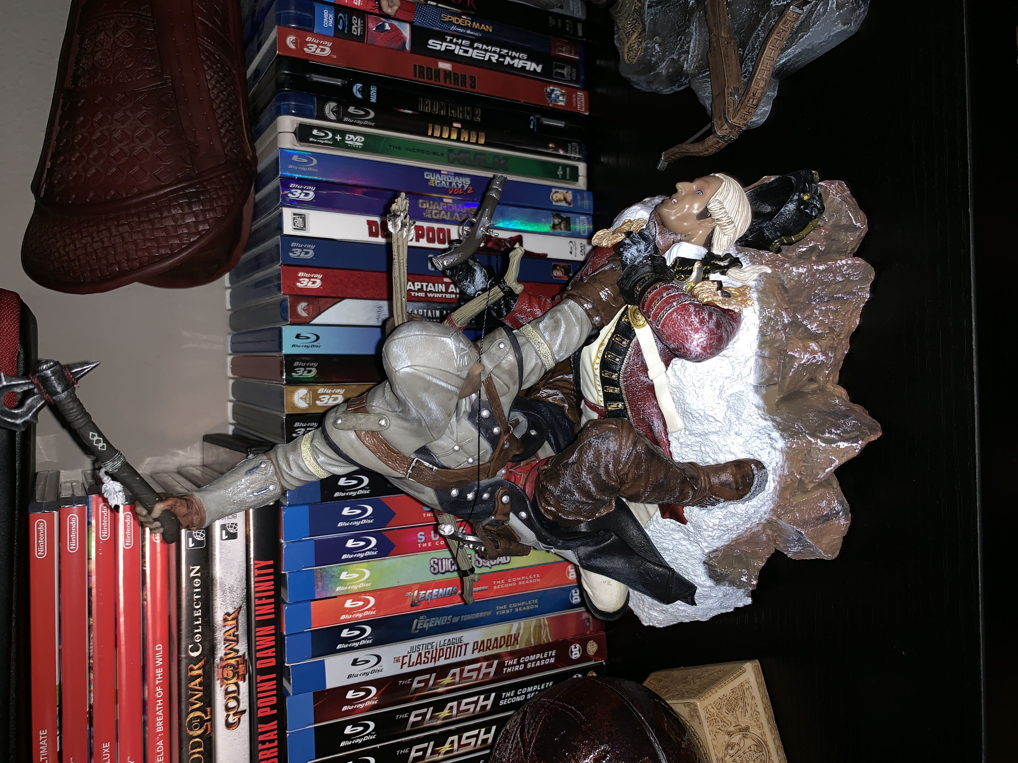 The Last Stand - Ubicollectibles (Assassin’s Creed Collectors Editions) action figure collectible [Barcode 887256022341] - Main Image 2