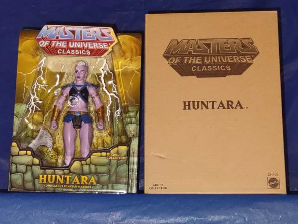 Huntara - Mattel (Masters Of The Universe Classics) action figure collectible [Barcode 887961078213] - Main Image 4