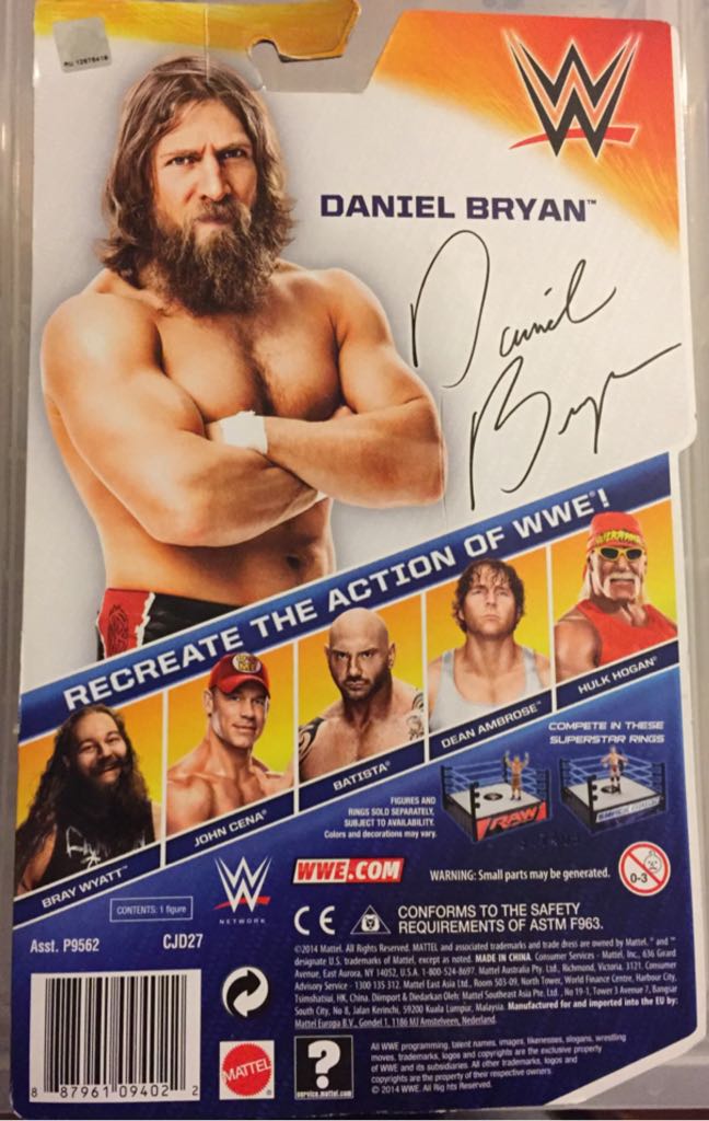 Daniel Bryan (2014) - Mattel (WWE Basic Series) action figure collectible [Barcode 887961094022] - Main Image 2
