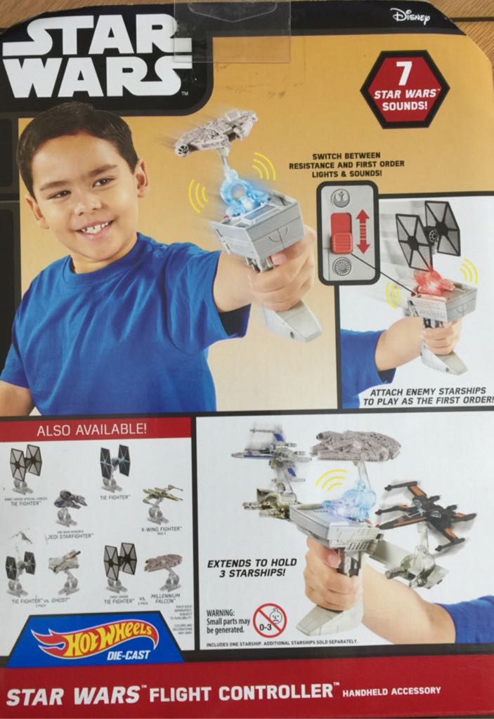 Hot Wheels Star Wars Vehicle Flight Controller with Millennium Falcon TFA - Hot Wheels by Mattel (Star Wars Hot Wheels) action figure collectible [Barcode 887961109207] - Main Image 2