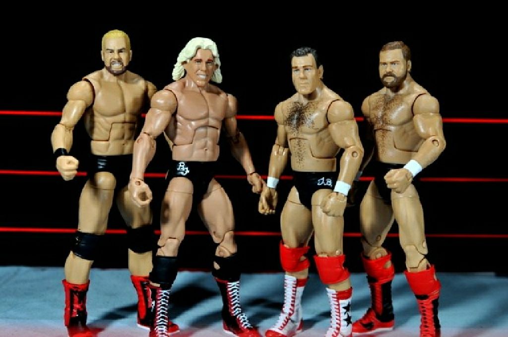 Tully Blanchard - Mattel - WWE (Elite Collection Hall of Fame Multipack: The Four Horsemen) action figure collectible [Barcode 887961163742] - Main Image 2