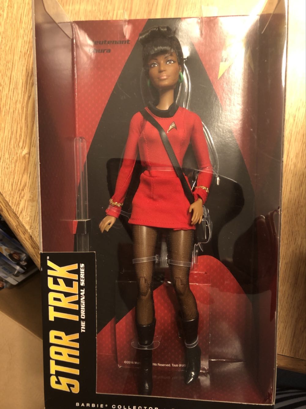 Uhura, Star Trek The Original Series Lieutenant Uhura, Barbie Collector Black Label - Mattel (Star Trek 50 Barbie Collector Black Label) action figure collectible [Barcode 887961203639] - Main Image 3