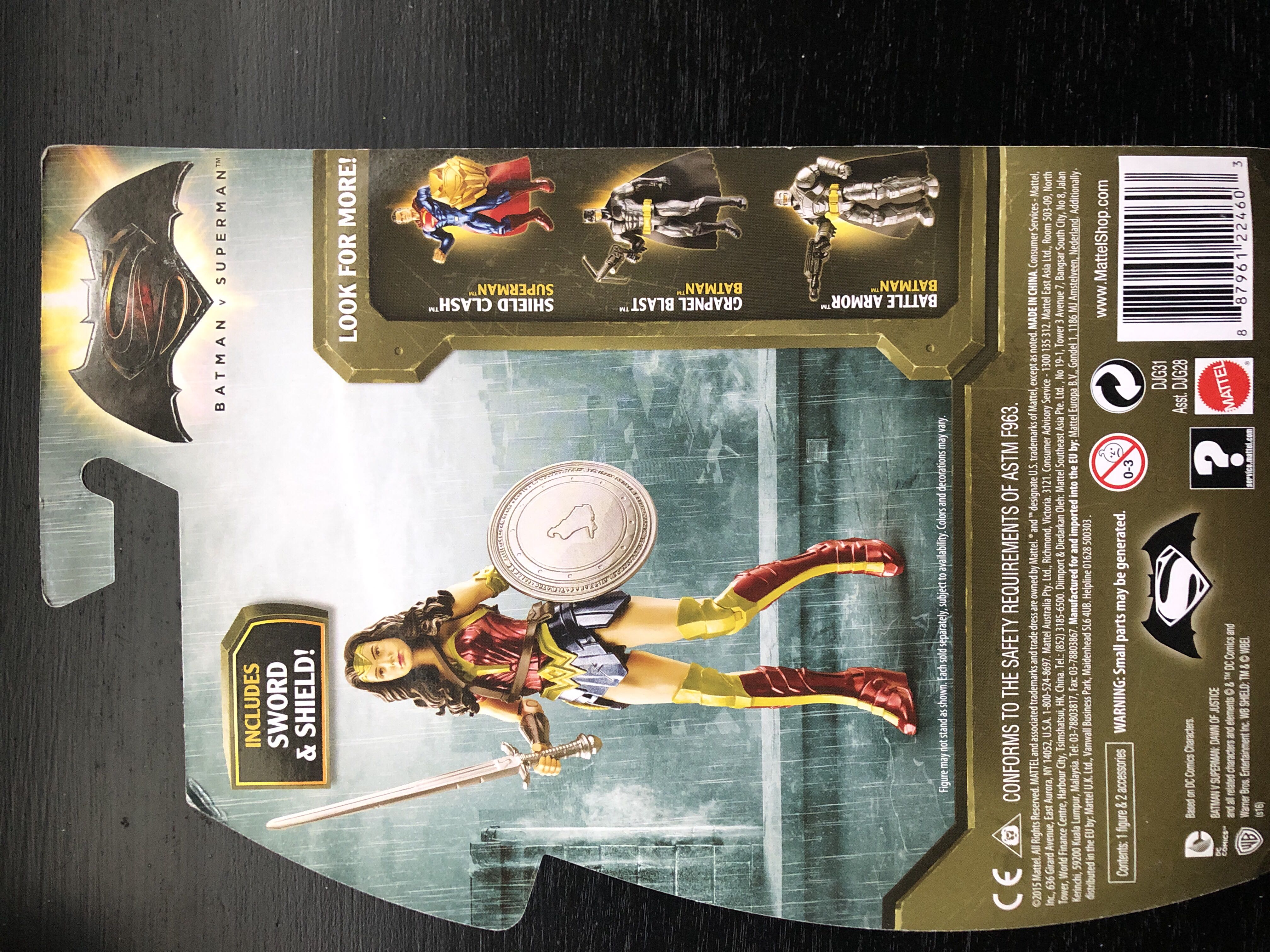 Wonder Woman - Diana Prince (Batman V Superman) - Mattel (Batman V Superman) action figure collectible [Barcode 887961224603] - Main Image 3