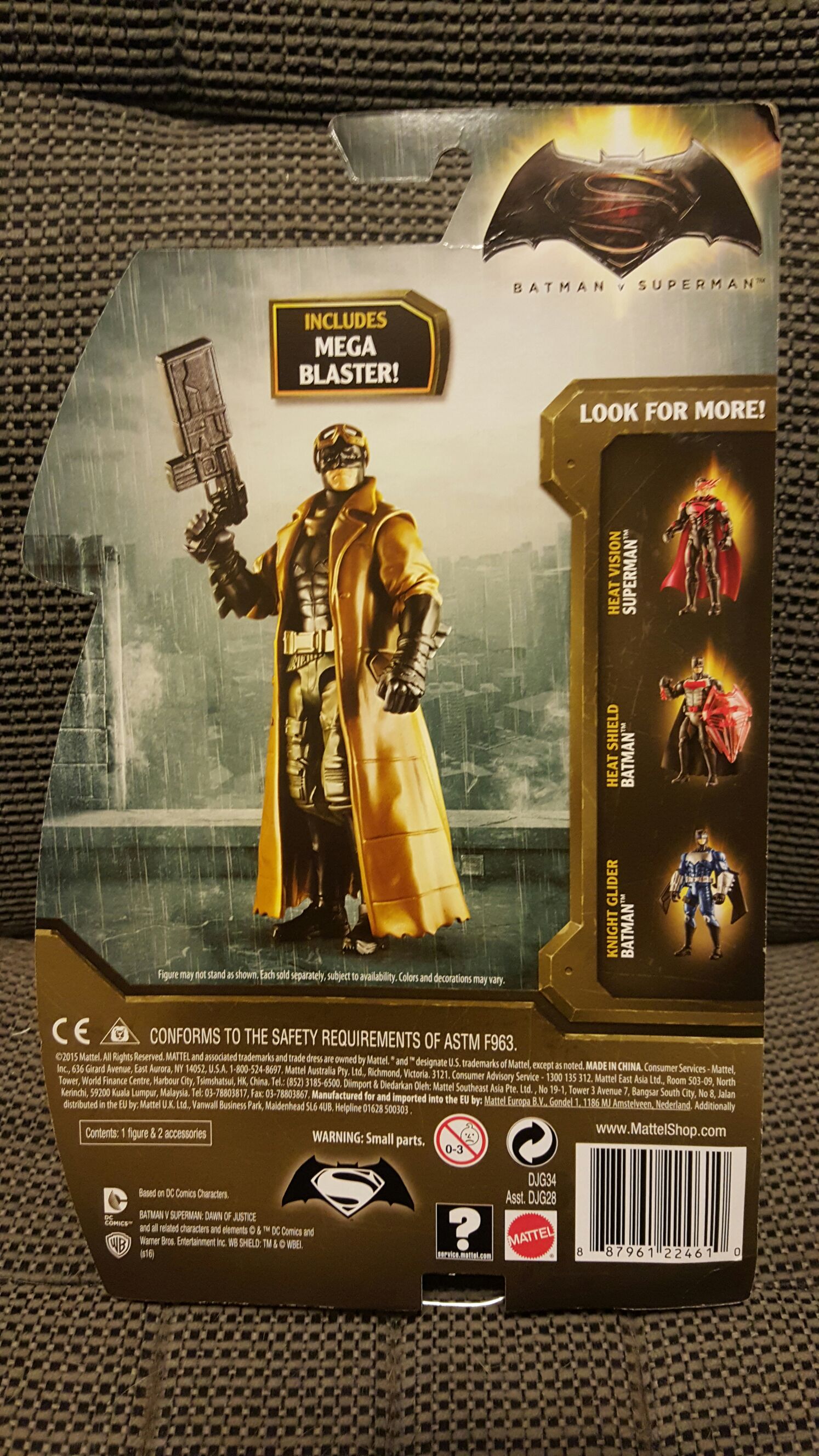 Batman: Blast Attack Batman - Mattel (Batman V Superman) action figure collectible [Barcode 887961224610] - Main Image 2