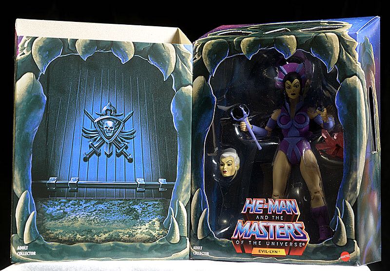 Masters Of The Universe Filmation - Evil-Lyn - Mattel (Masters Of The Universe) action figure collectible [Barcode 887961235333] - Main Image 2