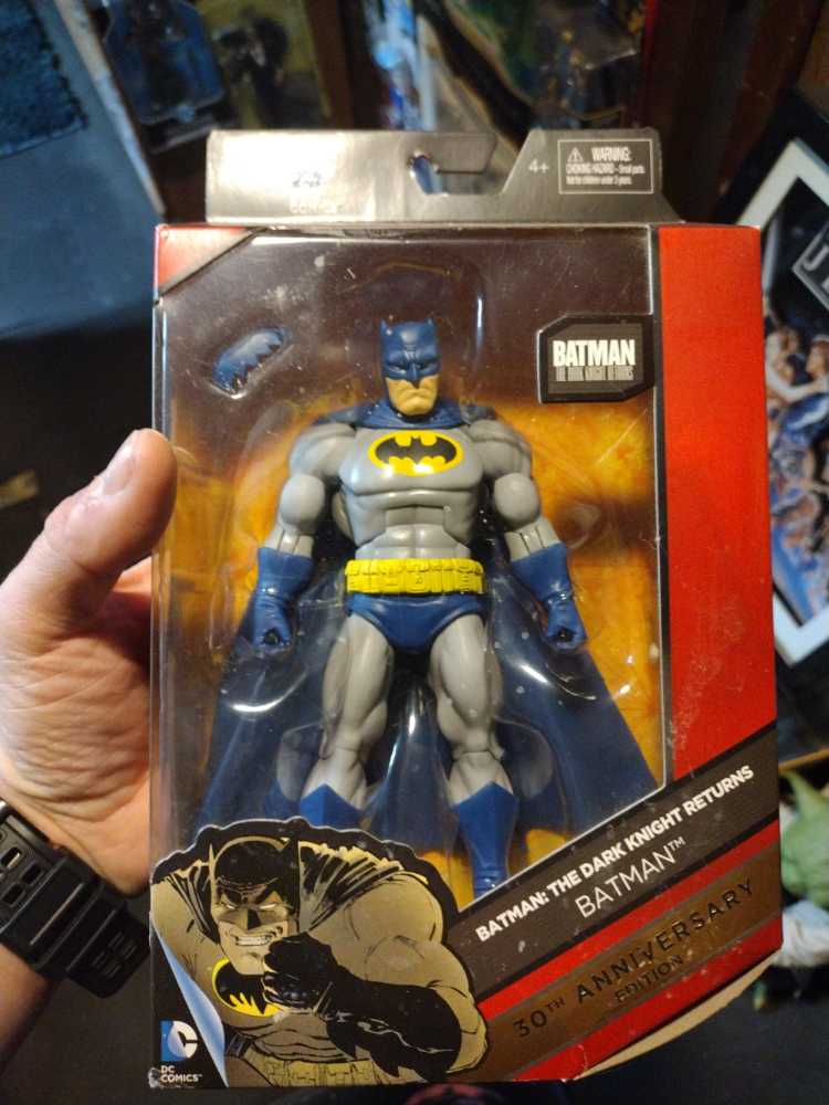 Batman the dark knight returns - Mattel (Batman : The Dark Knight Returns) action figure collectible [Barcode 887961320718] - Main Image 3