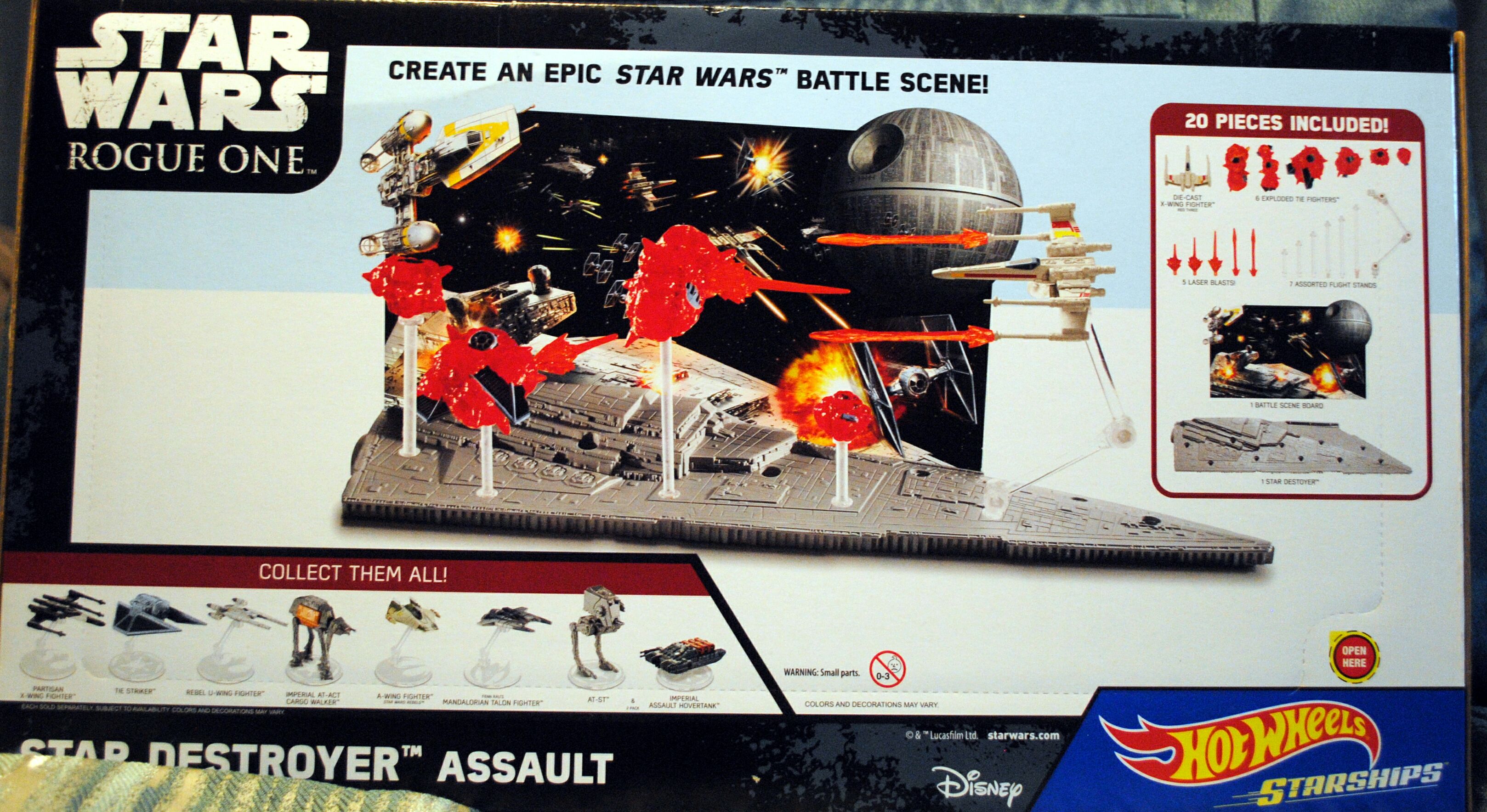 Rouge One Star Destroyer Assult - Hot Wheels by Mattel (Star Wars Hot Wheels Starships) action figure collectible [Barcode 887961327991] - Main Image 2