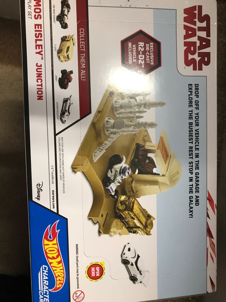 Mos Eisley Junction   (Star Wars Hot Wheels) action figure collectible [Barcode 887961426250] - Main Image 2