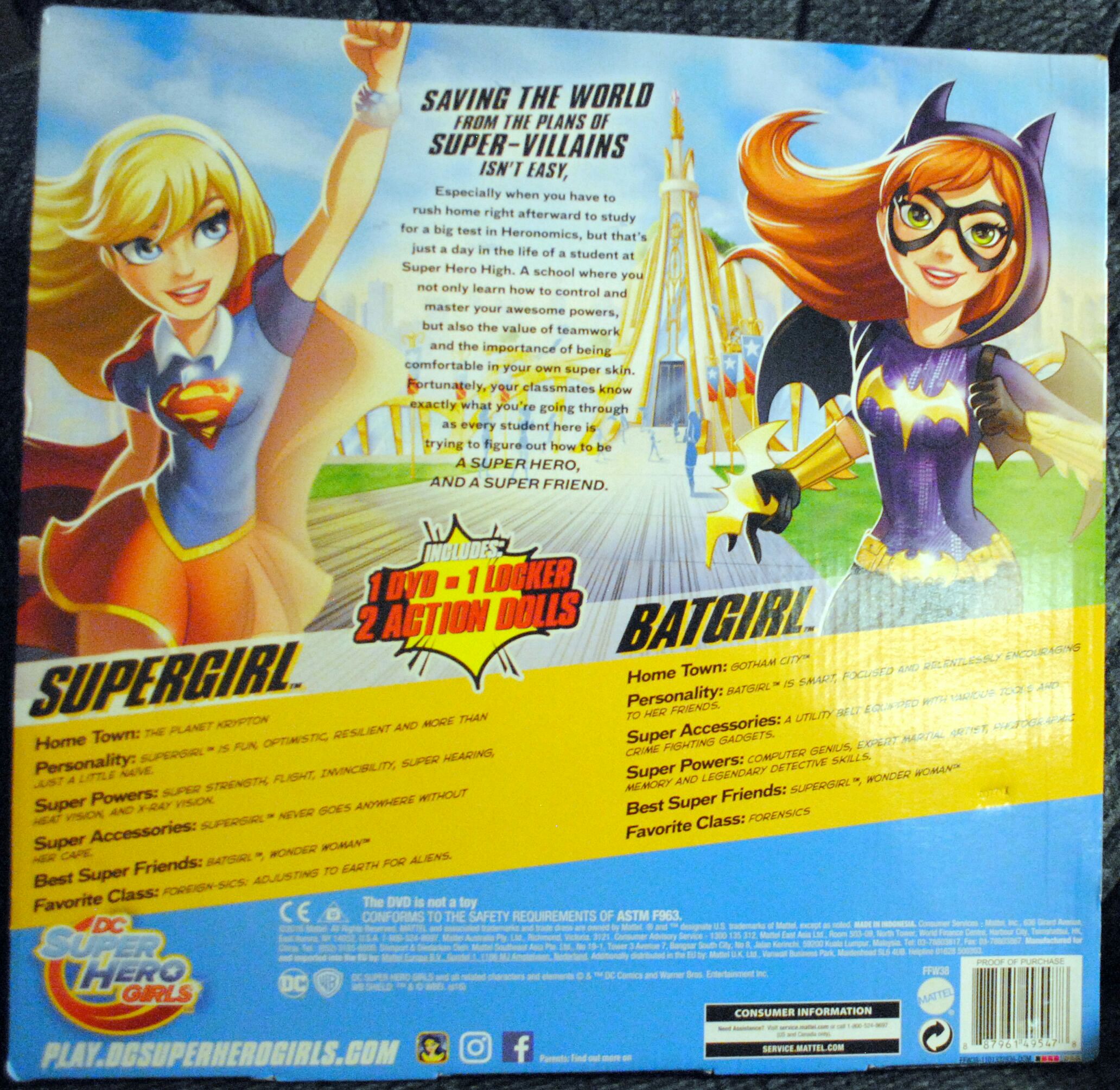 DC Super Hero Girls 12 inch High School Collection Red Locker Supergirl & Batgirl dolls - DC Mattel (DC Super Hero Girls) action figure collectible [Barcode 887961495478] - Main Image 2