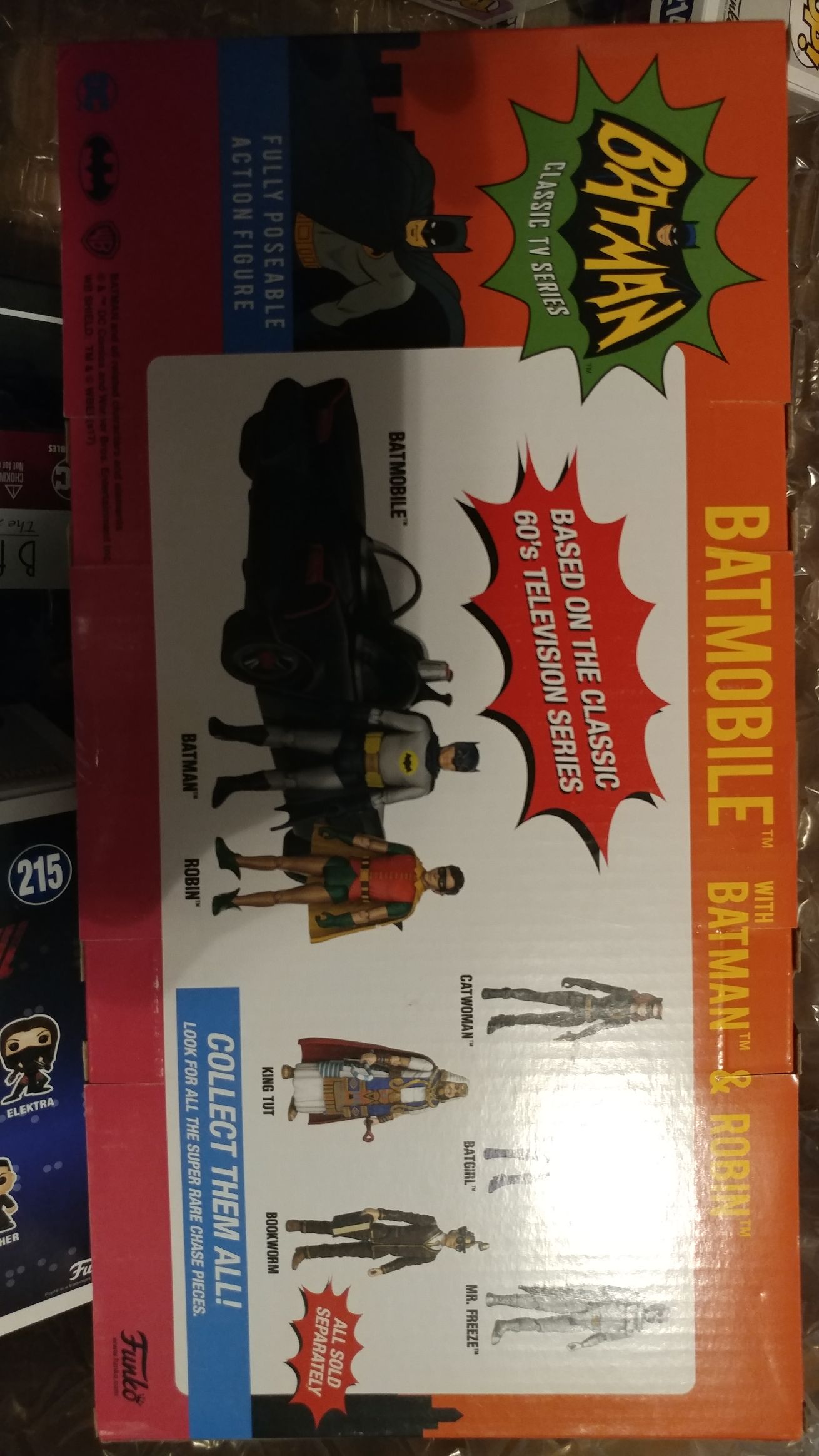 Batmobile w/ Batman and Robin. - Funko (DC Batman ‘66) action figure collectible [Barcode 889698127523] - Main Image 2