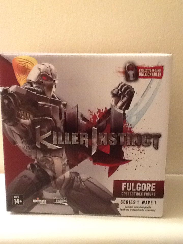 Fulgore - Ultimate Source (Killer Instinct) action figure collectible [Barcode 889722000457] - Main Image 2