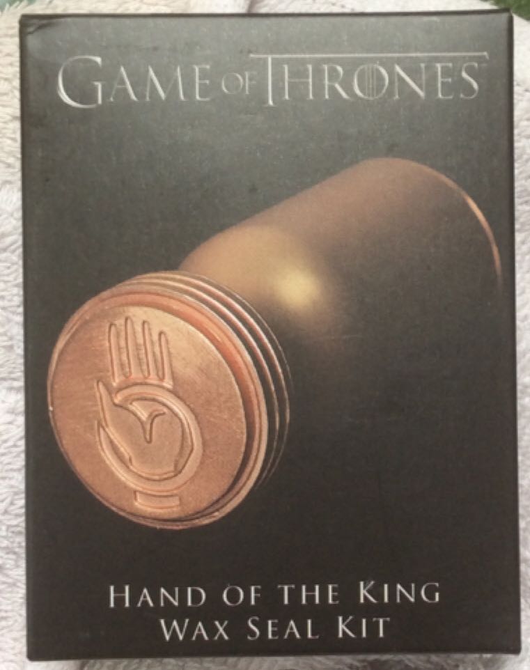 Game of Thrones Stark Direwolf Statue Hand King Wax Seal Mega Mini Kit Scrolls - Running Press action figure collectible [Barcode 9780762457045] - Main Image 1