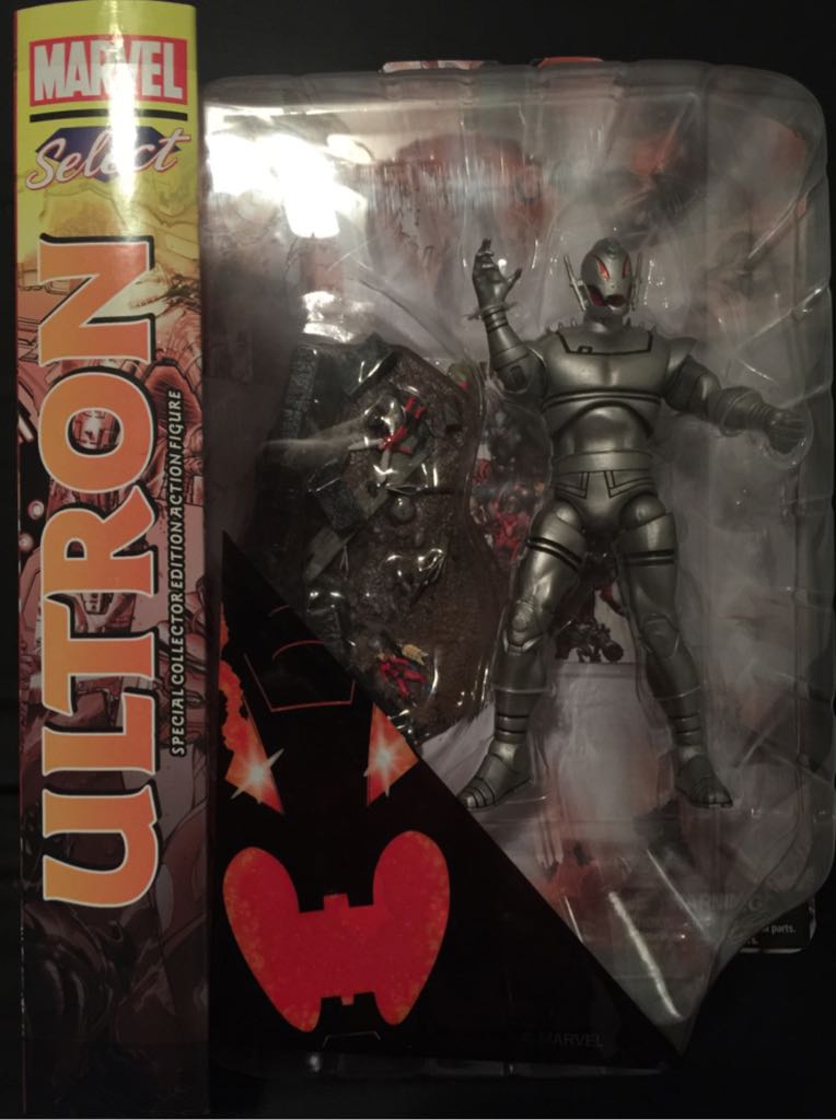 Ultron - Diamond Select Toys (Marvel Select) action figure collectible [Barcode 9781605842974] - Main Image 2