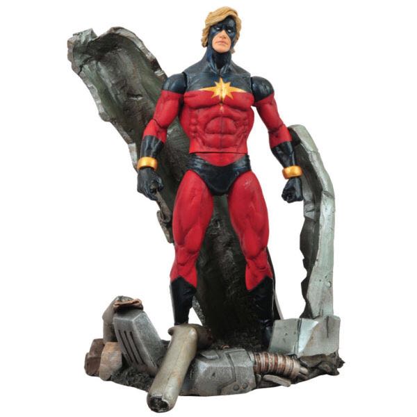 Captain Marvel - Diamond Select (Marvel Select) action figure collectible [Barcode 9781605844442] - Main Image 2
