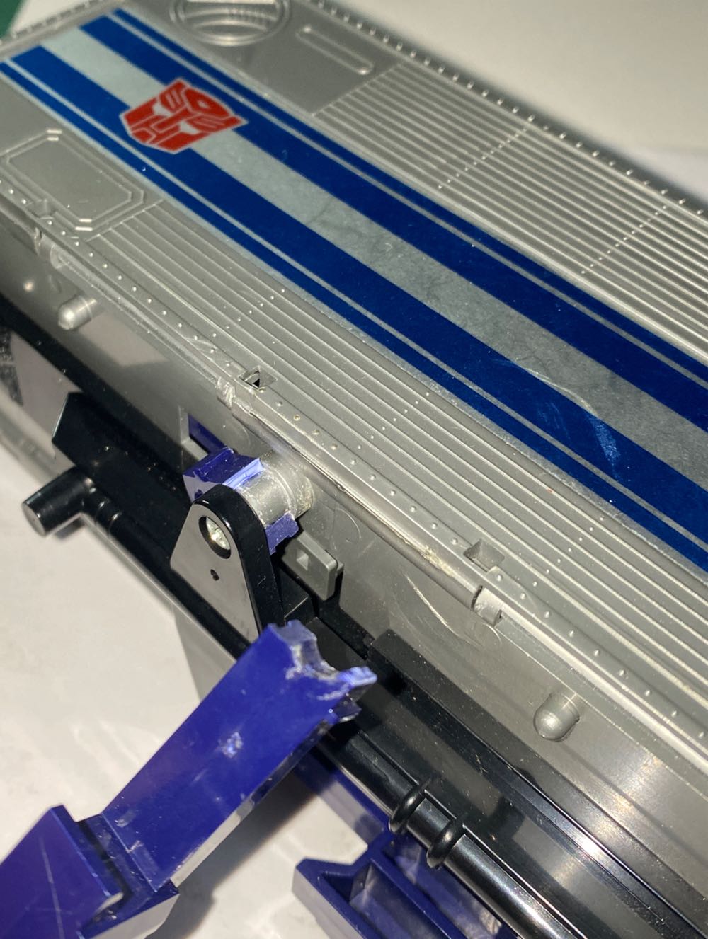 Optimus Prime - Hasbro (Leader) action figure collectible - Main Image 3