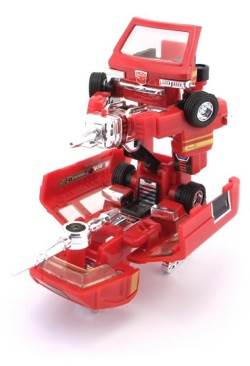 Ironhide G1 Reissue - Takara (G1 Reissue) action figure collectible - Main Image 1
